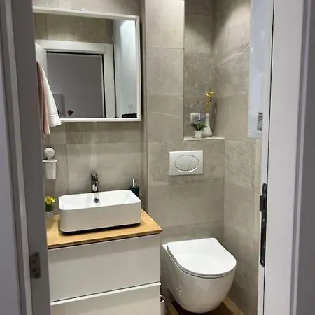 Fiore Apartment